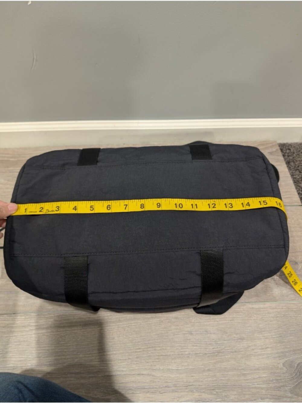 Lululemon Dash All Day Duffel Bag Black Crossbody Strap Yoga Gym Travel - Picture 7 of 16